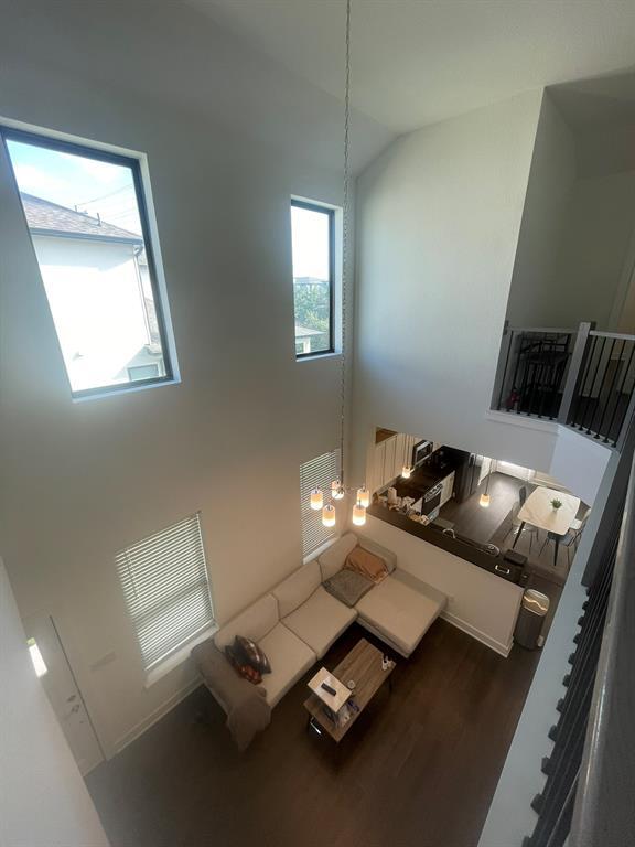 Building Photo - 12325 Maypole Bend