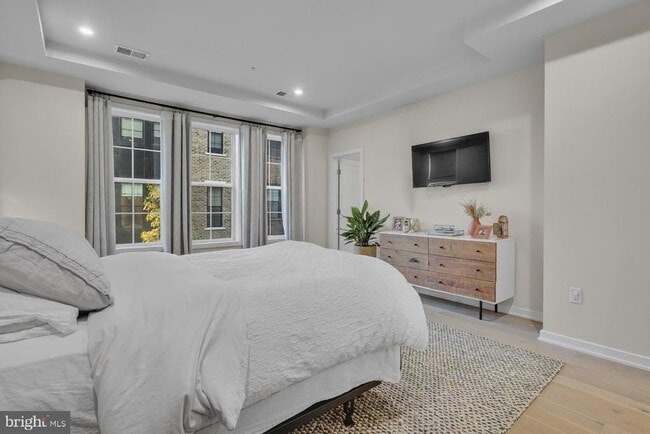 Building Photo - 7436 Backett Wood Ter