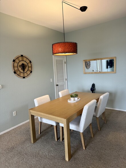 Dining Room - 9035 Colby Dr