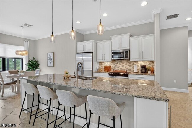 Building Photo - 11701 Avingston Terrace