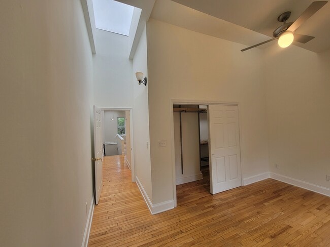 Building Photo - 255 10th St NE
