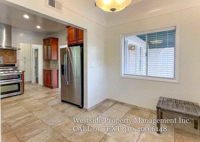 Building Photo - 153 S Wetherly Dr