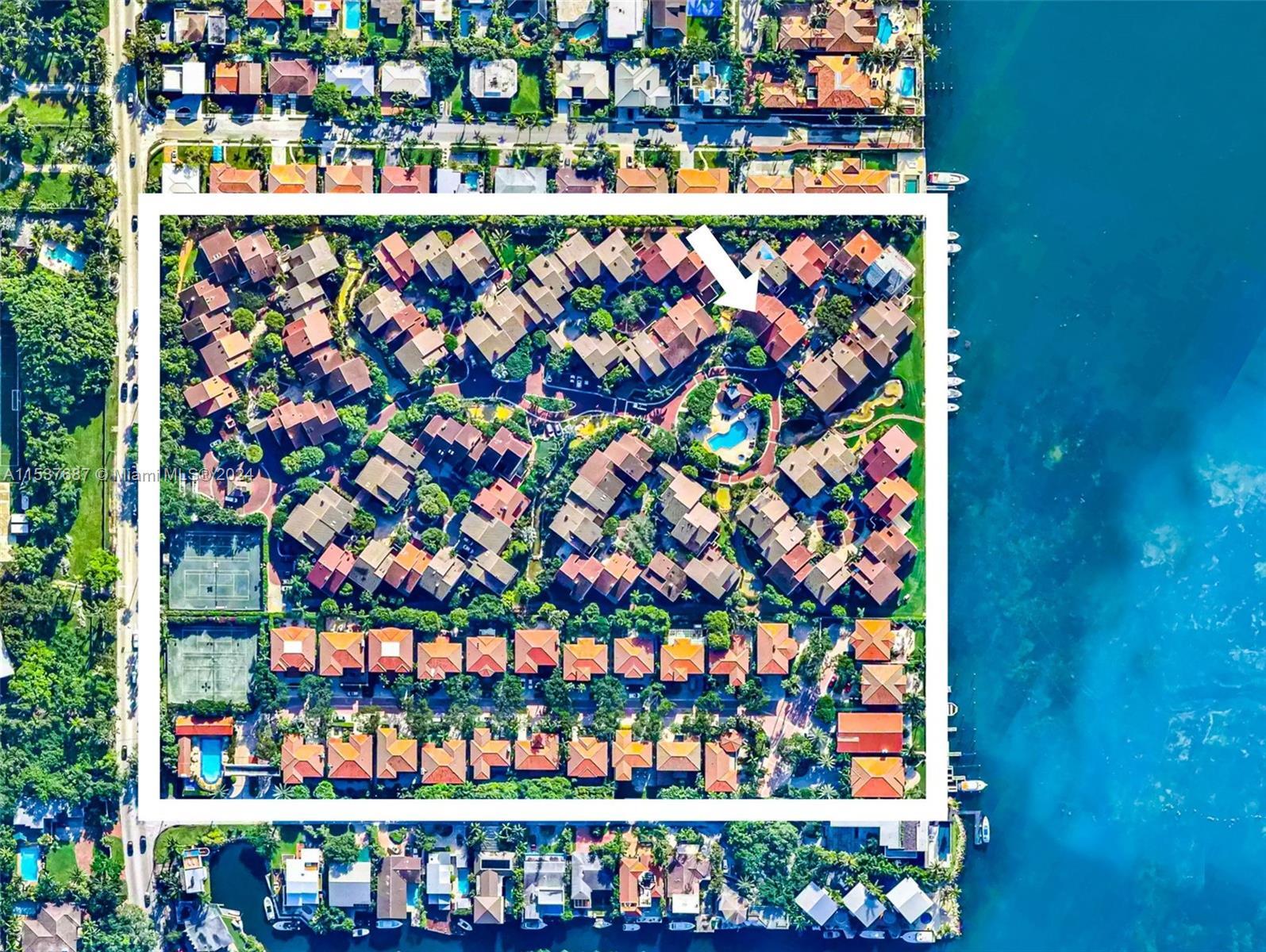 Building Photo - 2000 S Bayshore Dr