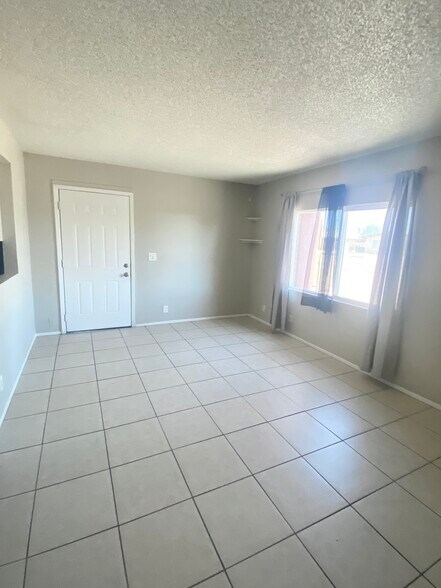 Building Photo - 1062 N July Cir