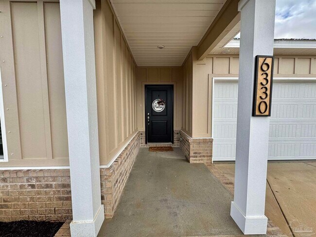 Building Photo - 6330 Buckthorn Cir