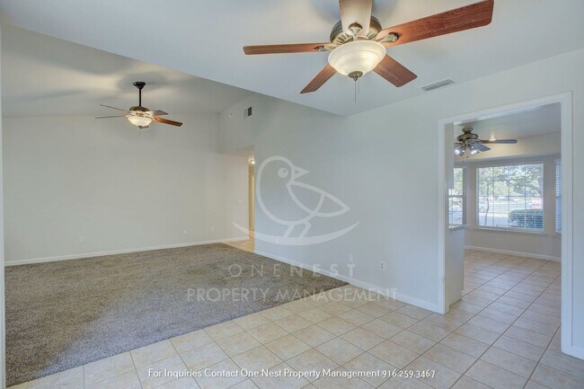 Building Photo - Updated 3 Bedroom 2 Bathroom Home in Wheat...