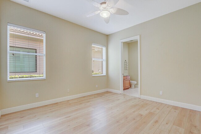 Building Photo - 9400 Briarcliff Trace