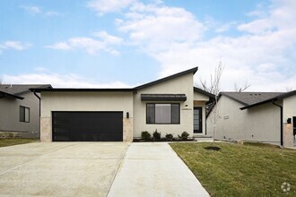 Building Photo - Four Bedroom Single Family Home