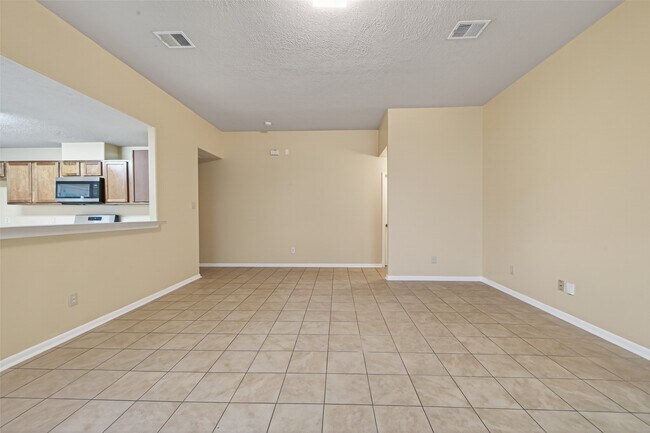 Building Photo - 19538 Billineys Park Dr