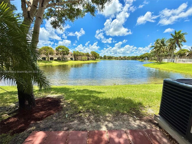 Building Photo - 8380 SW 25th Ct
