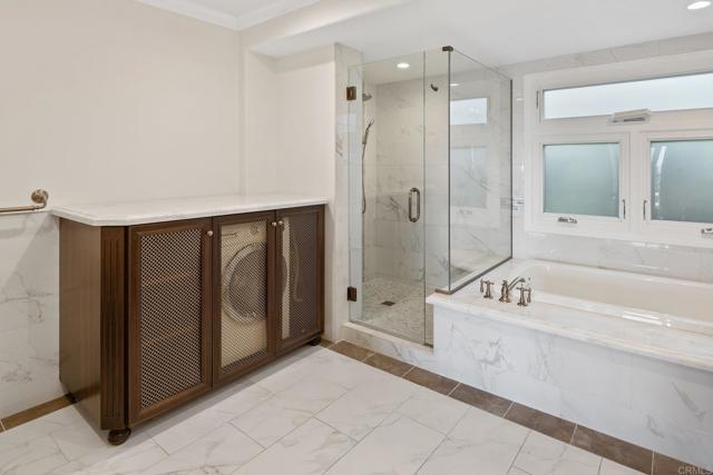 Building Photo - 6404 Avenida Wilfredo