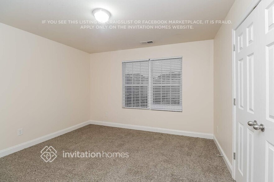 Building Photo - 158 Sassafras Rd