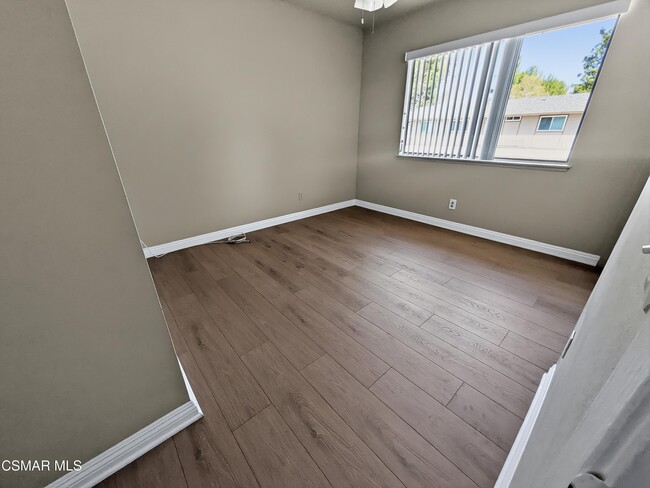 Building Photo - 28825 Conejo View Dr