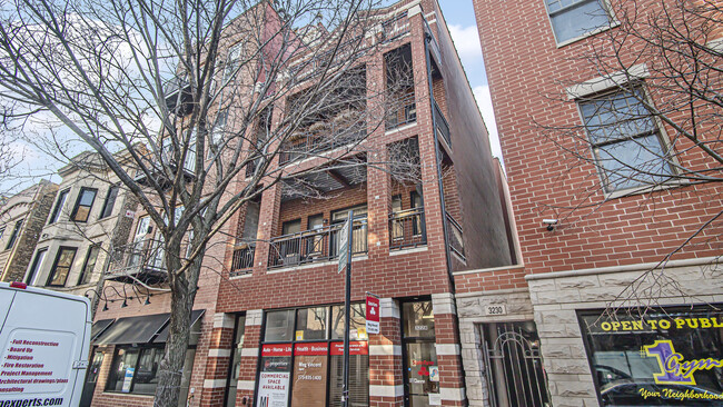 Primary Photo - 3228 N Sheffield Ave