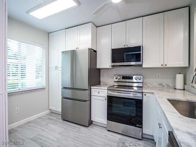 Building Photo - 4556 Andover Way