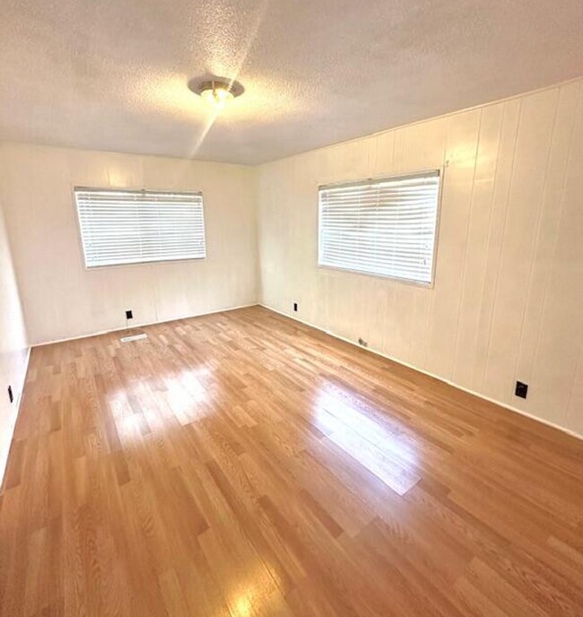 Building Photo - 62 Erickson Ave