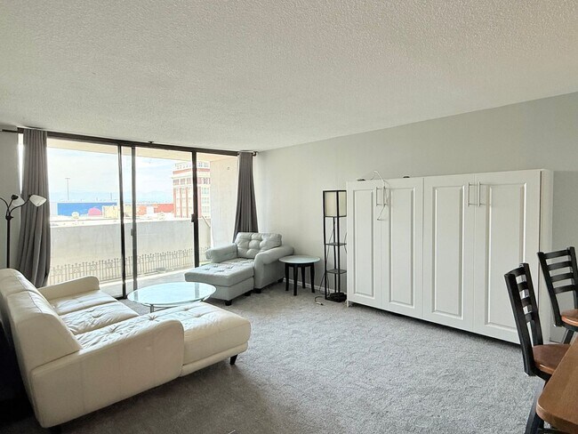 Building Photo - Furnished Downtown Denver Studio!  Minutes...