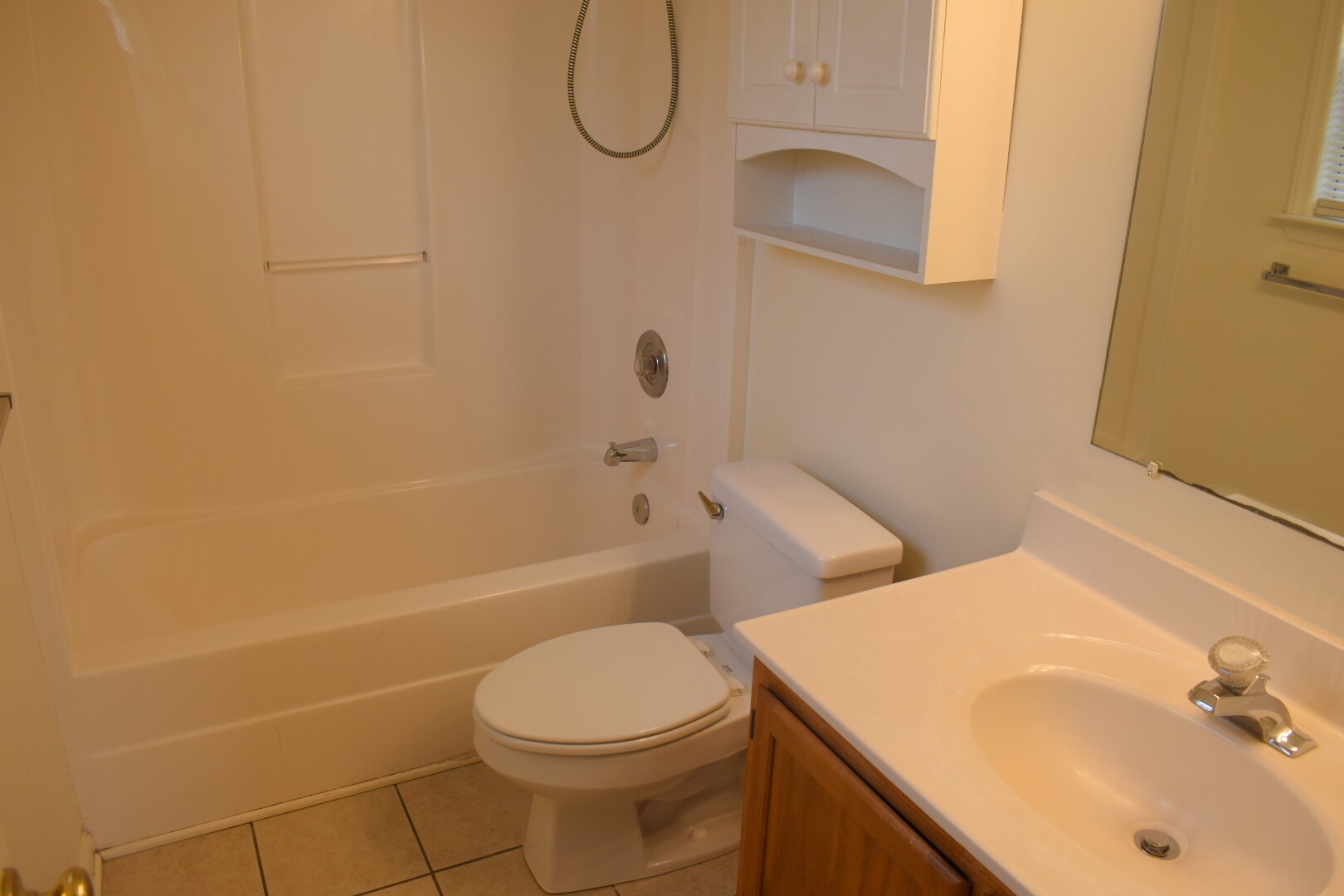 Building Photo - 2500 Hawes Ct