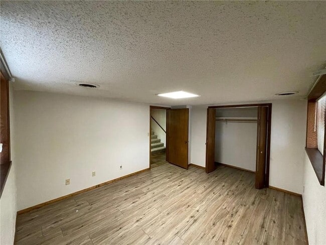 Building Photo - 3982 County Rd 1675