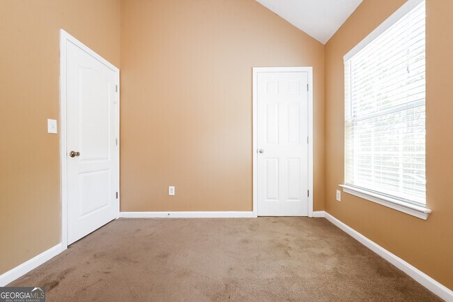 Building Photo - 2492 Brighton Trail