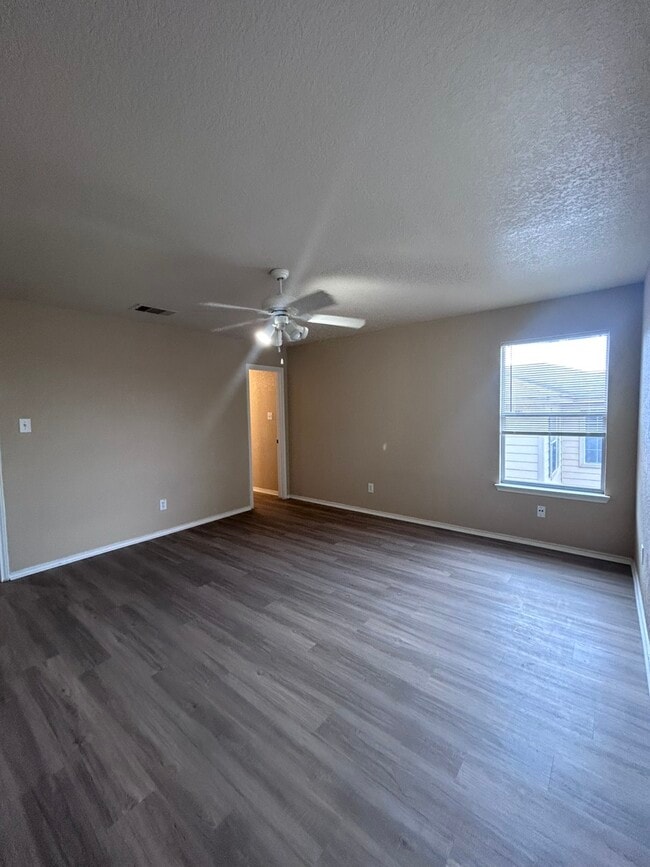 Building Photo - 841 Barrel Point