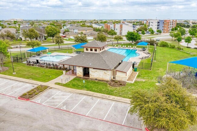 Building Photo - 1508 Big Bend Dr