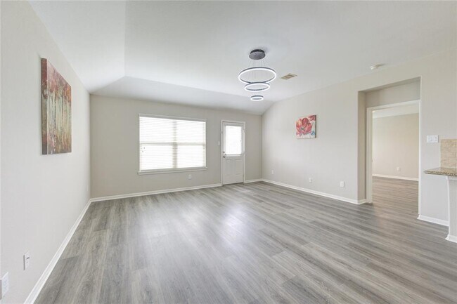 Building Photo - 9207 Ranch Ridge Ln