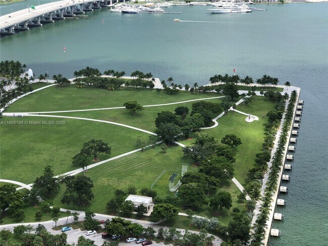 Building Photo - 888 Biscayne Blvd