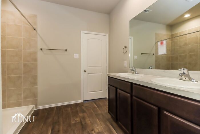 Building Photo - 20759 Central Concave Dr