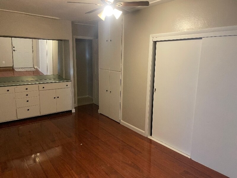 Building Photo - 3187 Abbott Rd