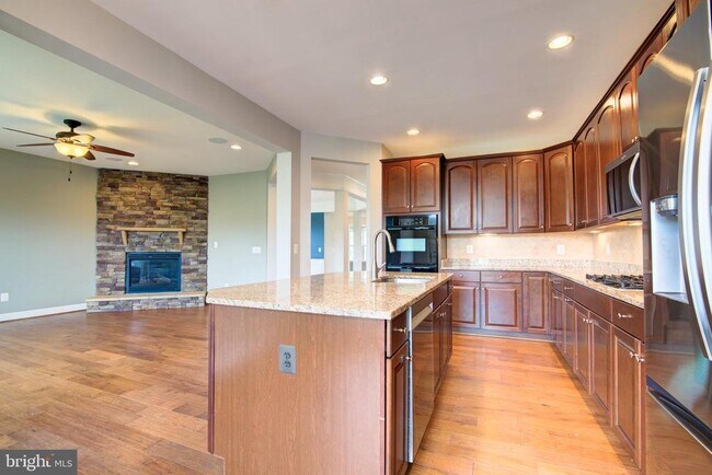 Building Photo - 13481 Arcadian Dr