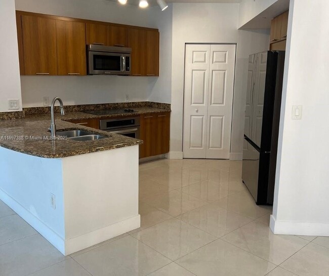 Building Photo - 510 NW 84th Ave