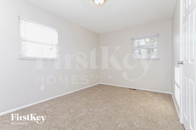 Building Photo - 11741 Hanover Rd