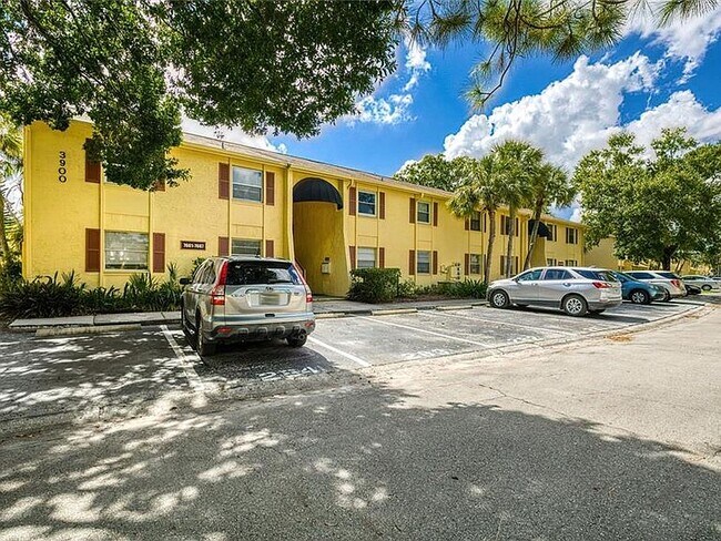 Building Photo - 7667 Abonado Rd