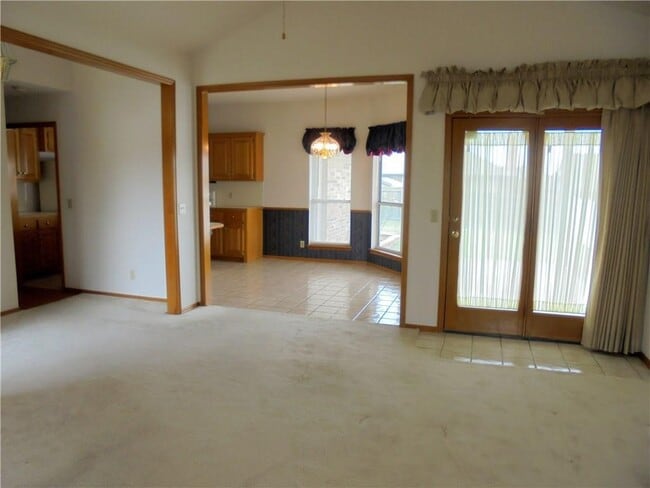 Building Photo - 1206 Windsor Pl