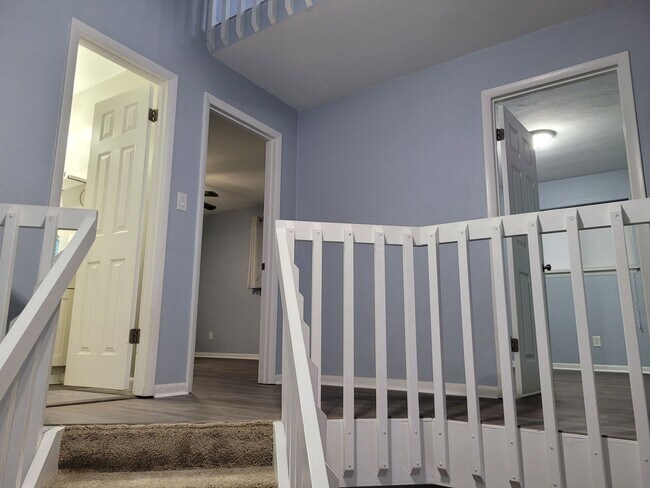 Building Photo - REAGAN WOODS Cul-De-Sac Home