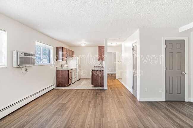 Building Photo - 2882 W Eliot Cir
