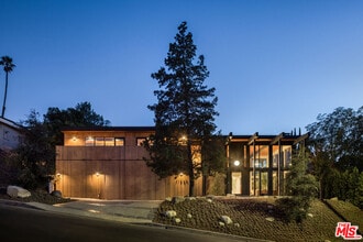 Building Photo - 11558 Duque Dr