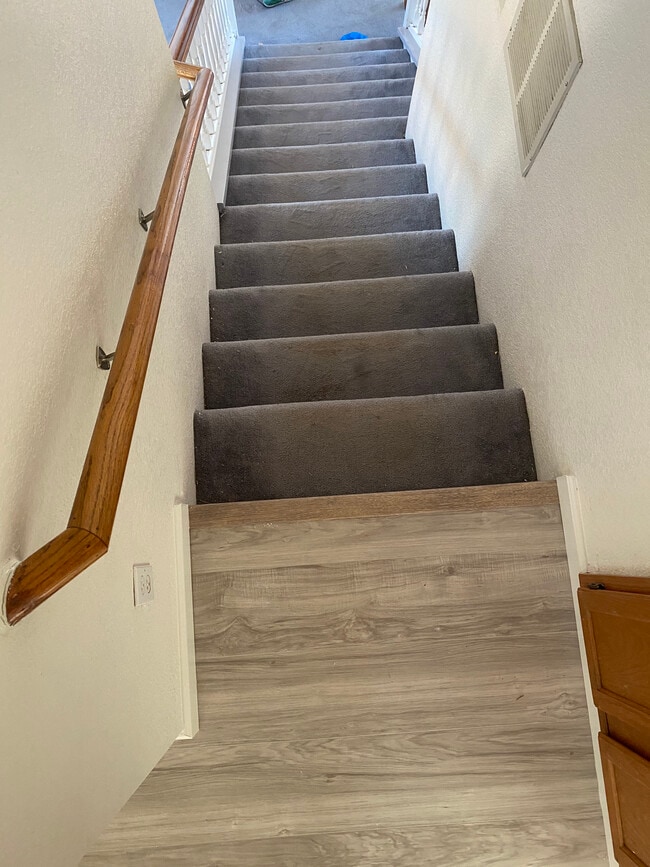 Stairs - 1100 Bear River Ct