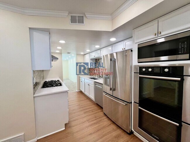 Building Photo - 12143 Bannock St