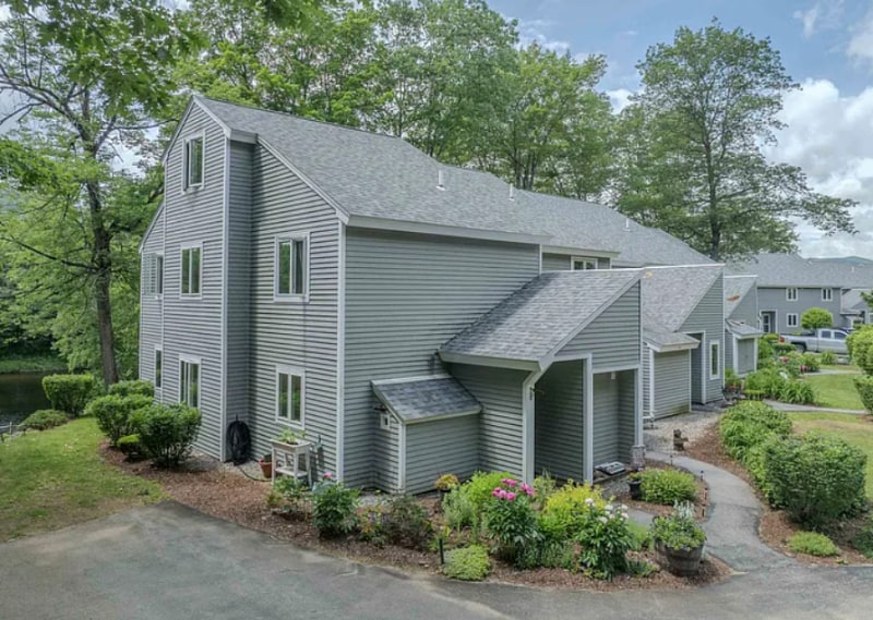 Primary Photo - 55 Mountain River Ave