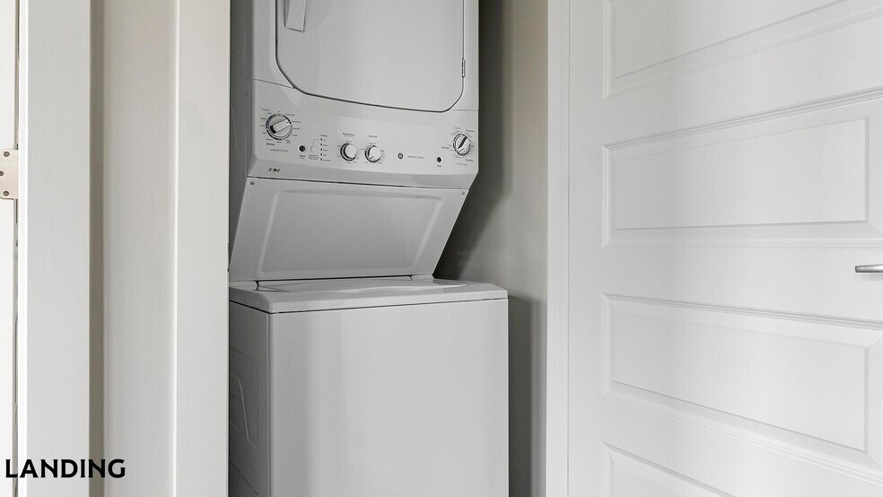 Building Photo - 6025 Riverview Rd SE