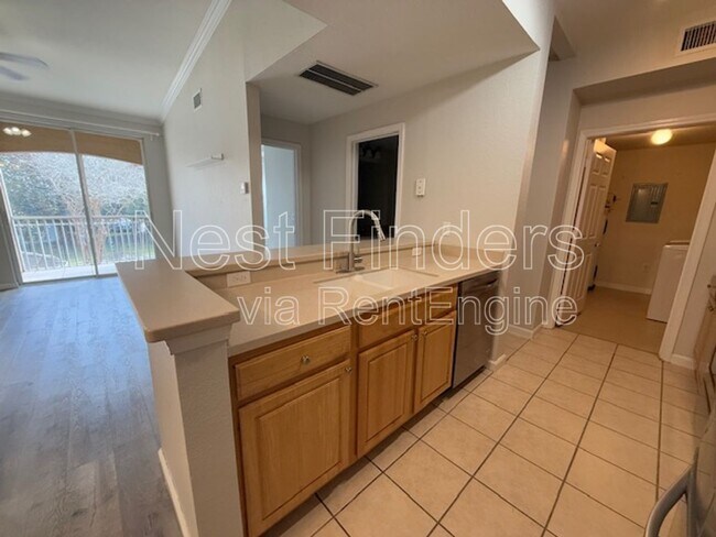 Building Photo - 10075 Gate Pkwy N