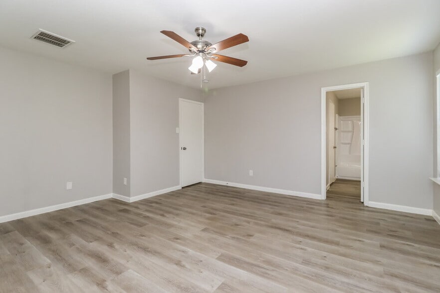 Building Photo - 20622 Bishops Gate Ln