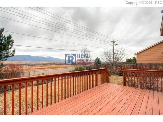 Building Photo - 8044 Lodi Ln