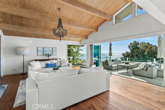 Building Photo - 1010 Emerald Bay