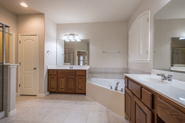 Building Photo - 4 Bedroom, 3 Bath, Single-Story Home in Parkside at Mayfield Ranch