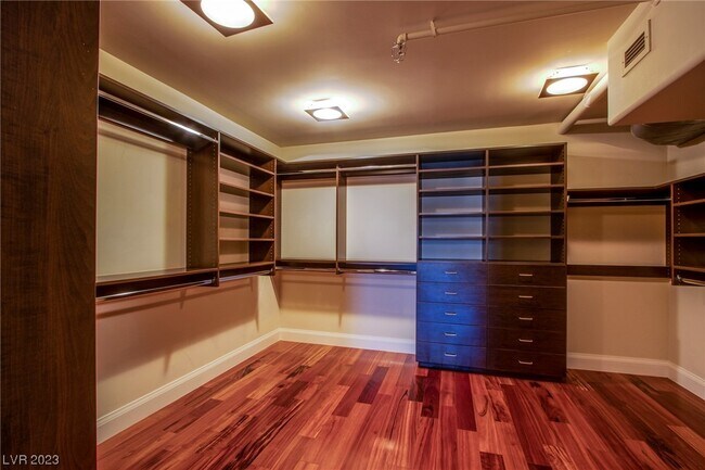 Building Photo - 11441 Allerton Park Dr