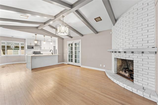 Building Photo - 3527 Vinecrest Dr