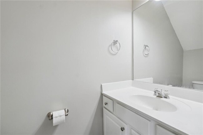 Building Photo - 920 Prestwyck Ct